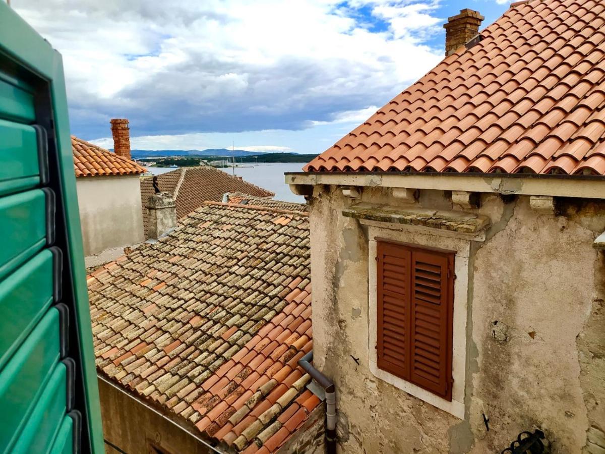 Old Stone House St Lawrence In The Heart Of Sibenik'S Old Townアパートメント エクステリア 写真