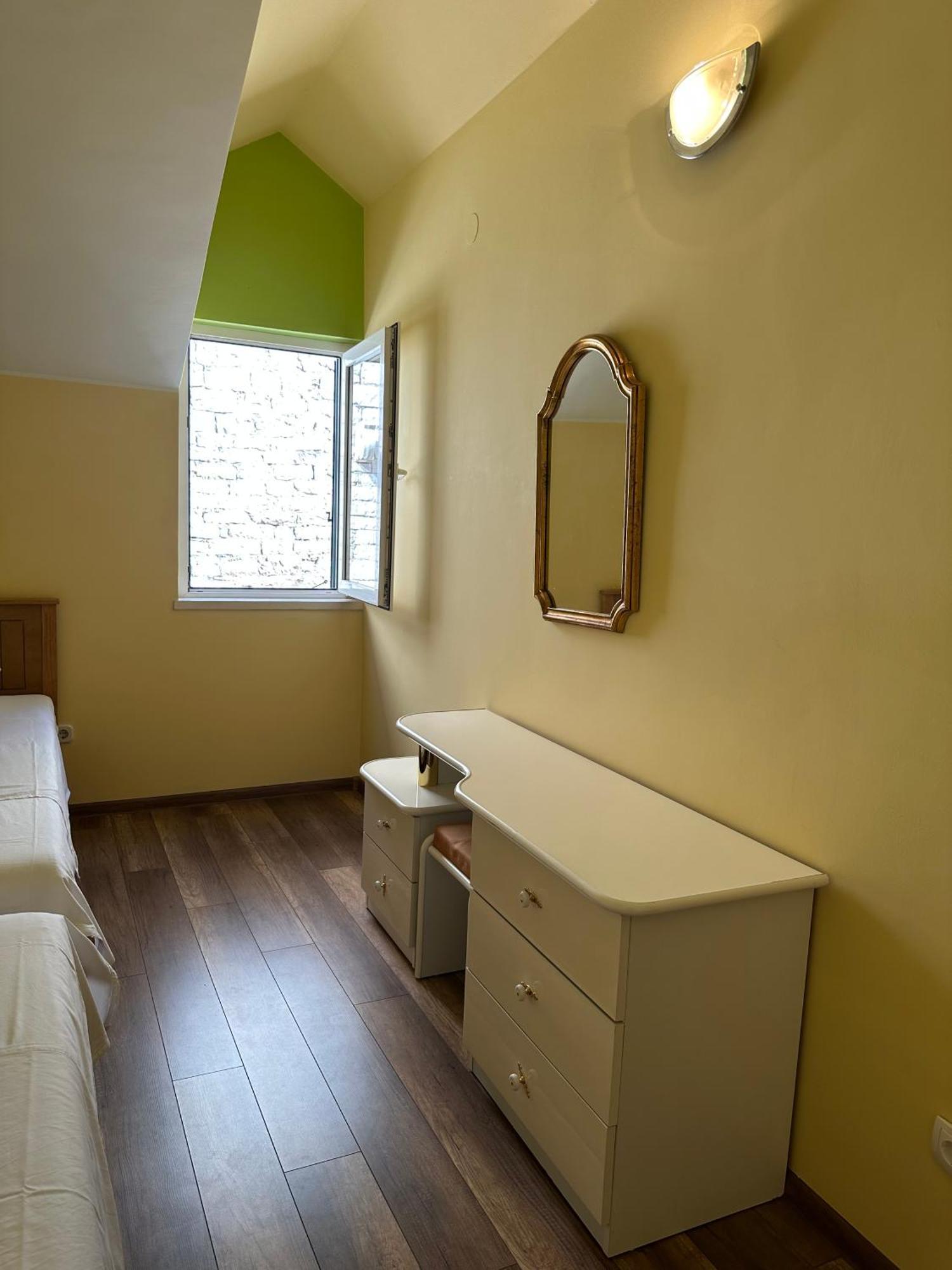 Old Stone House St Lawrence In The Heart Of Sibenik'S Old Townアパートメント エクステリア 写真